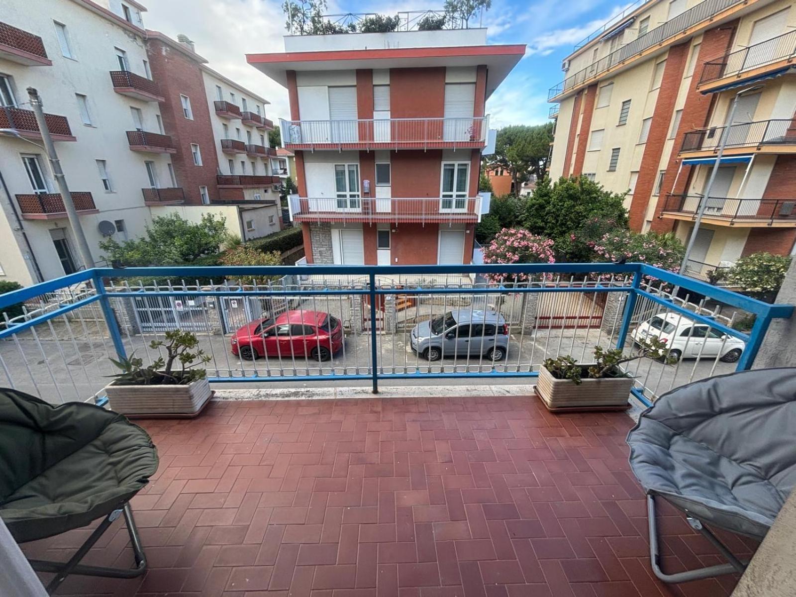 Appartamento A 100 Mt Dalla Spiaggia Diano Marina Exteriör bild
